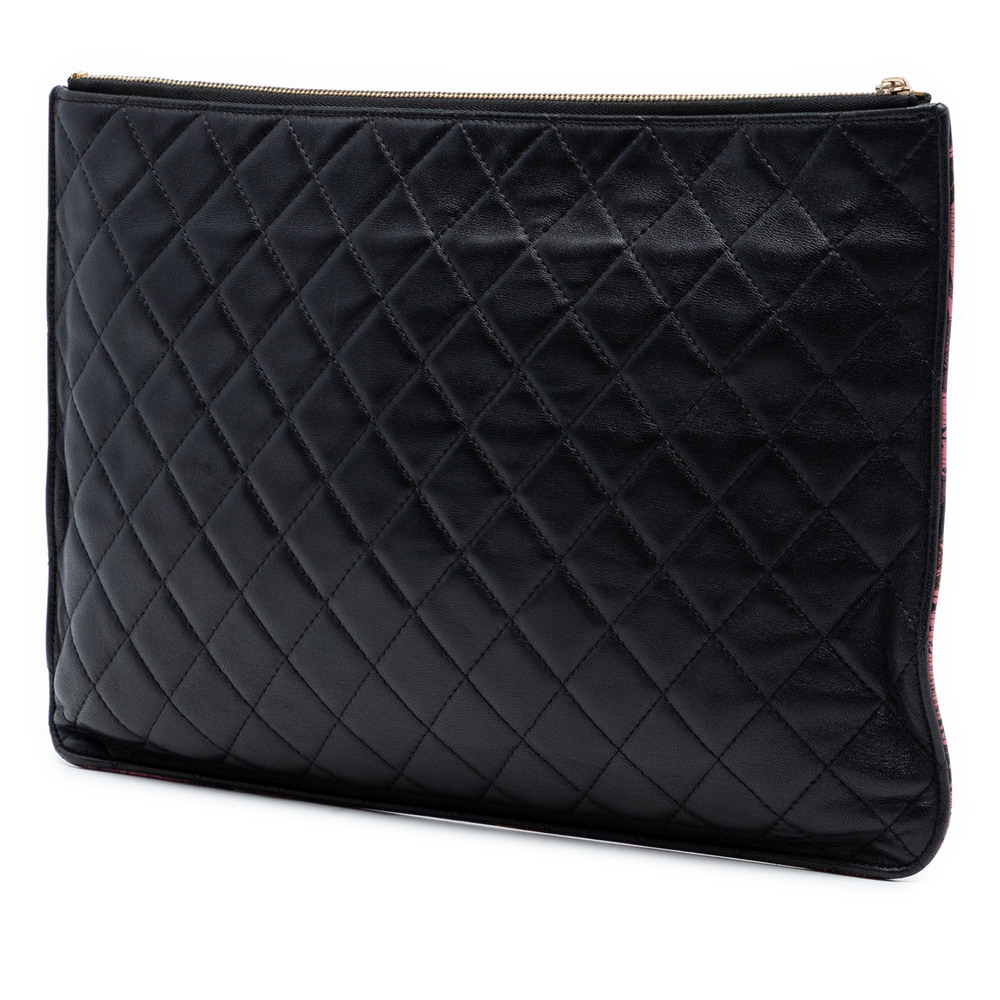 Pre-Loved Chanel Large CC Quilted Calfskin Camellia Printed O Case Clutch - Picture 2 of 7